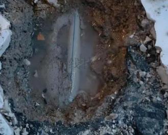 炉霍楼顶漏水维修怎么找漏水点？